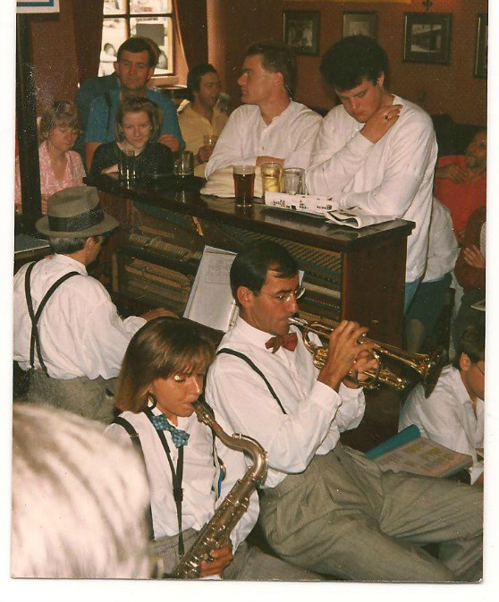 Edinburgh Jazz Festival - Hot Antic Jazz Band, (and Alison), Drones, 1987.jpg smaller
